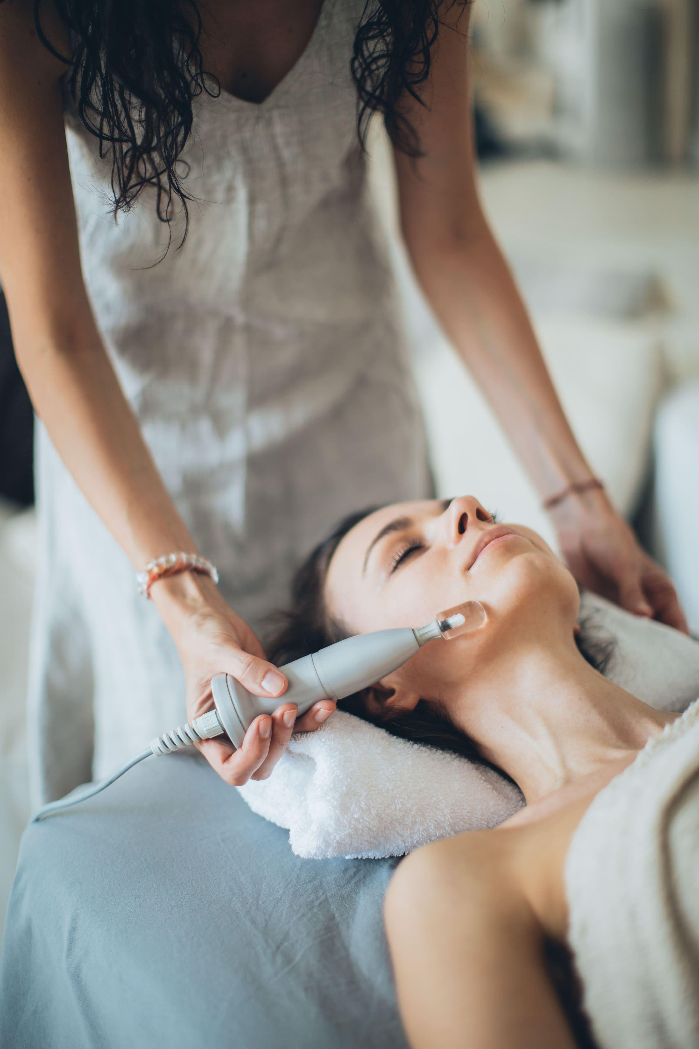 Procedimento de Laser de CO2 realizado na RENOVE Dermatologia